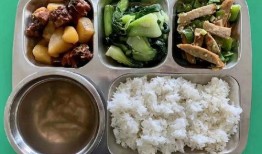 校园热门吃瓜爆料,揭秘热门吃瓜爆料背后的真相
