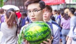 学生爆料吃瓜,学生爆料吃瓜成风！”